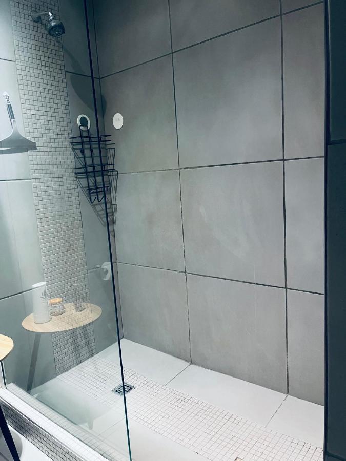 ווינדהוק Modernluxe Apartment מראה חיצוני תמונה