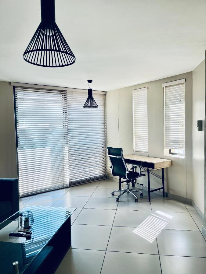 ווינדהוק Modernluxe Apartment מראה חיצוני תמונה
